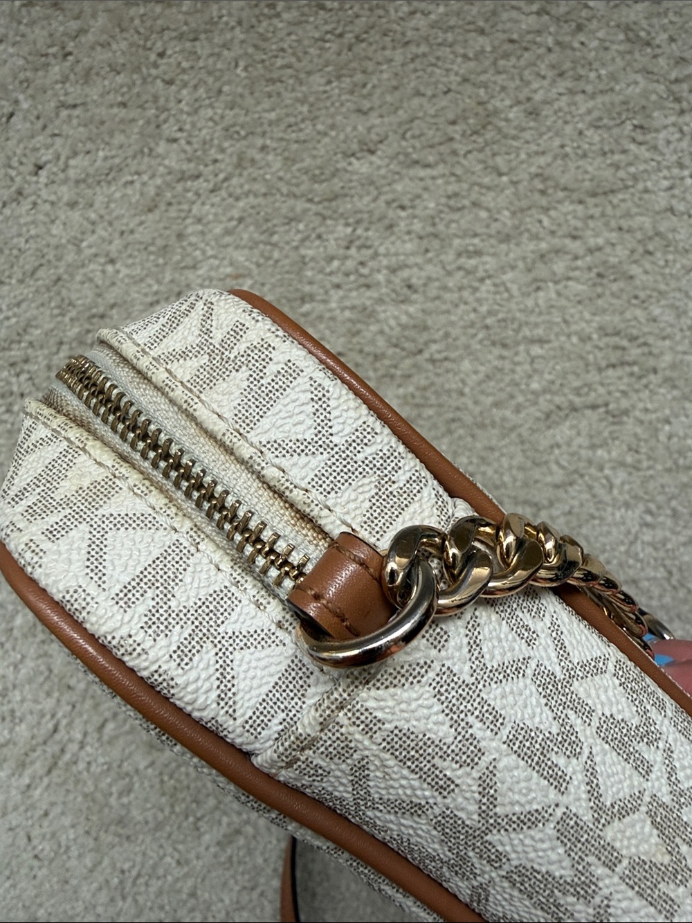 Michael Kors Logo Crossbody | Vanilla/Acorn - Picture 7 of 7